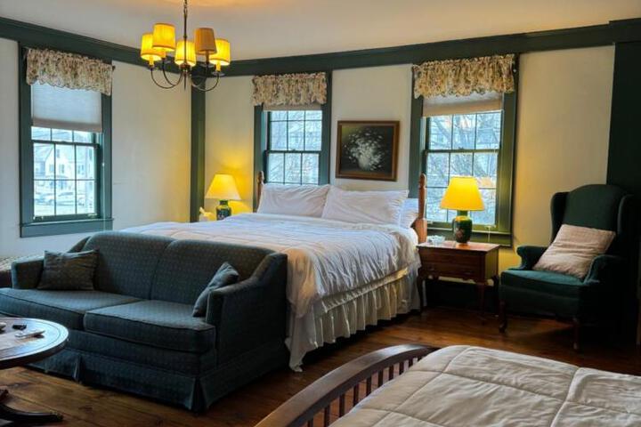 Chester Inn