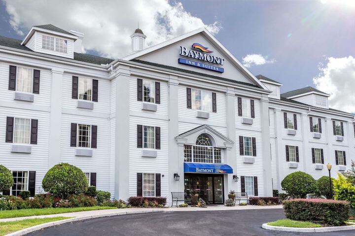 Hotel 1 of 29
