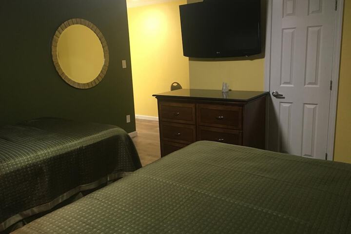Room 18 of 24