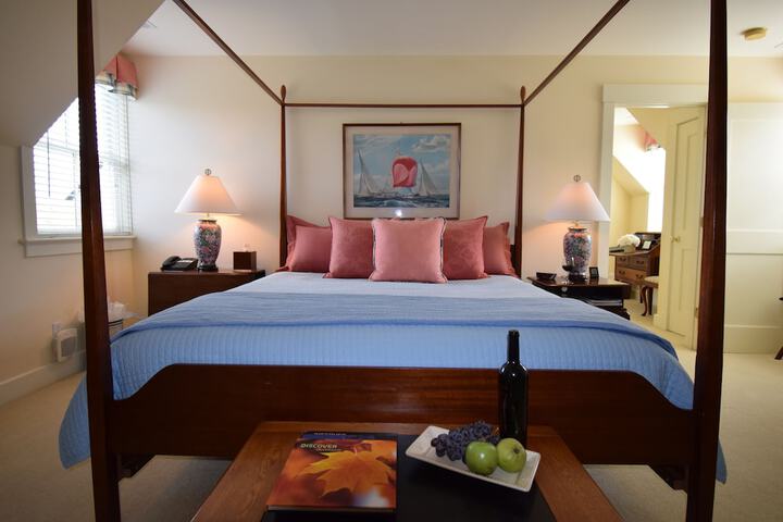 Room 8 of 29