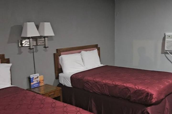 Royal Inn Motel