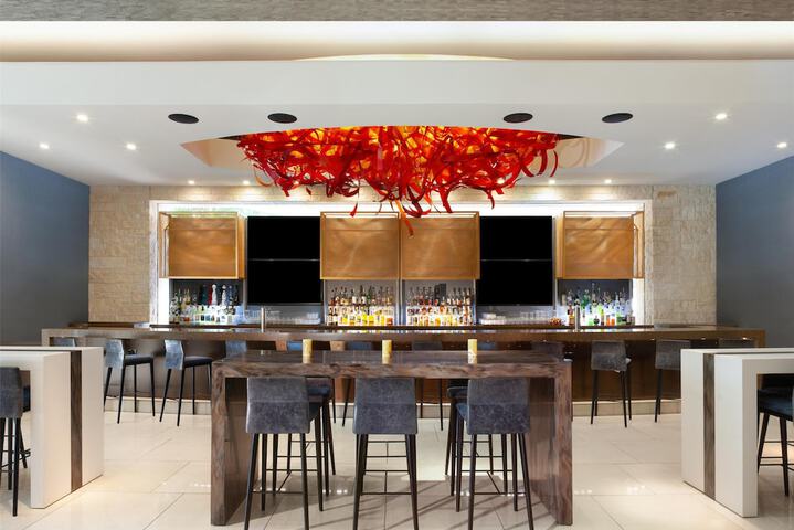Hilton Dallas / Plano Granite Park