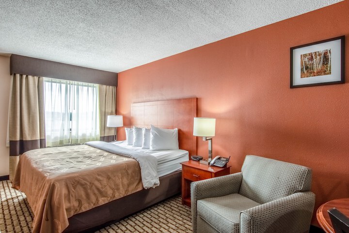 Room 15 of 27