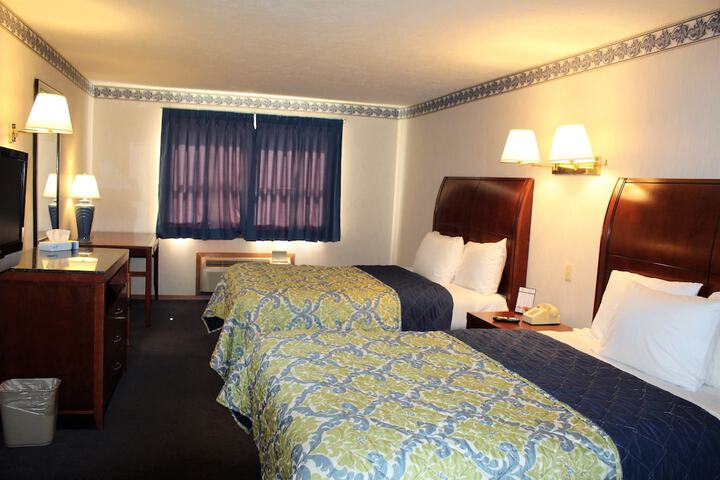 Room 15 of 43