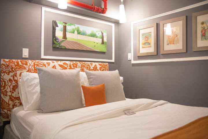 Room 64 of 114