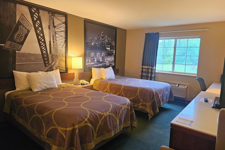 Room 29 of 49