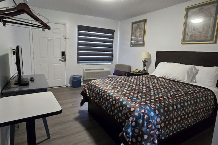 Merida Inn and Suites