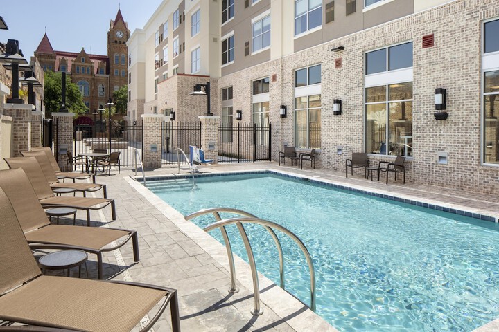 Hyatt Place Sumter / Downtown