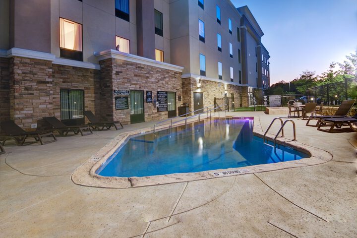 Pool 7 of 57