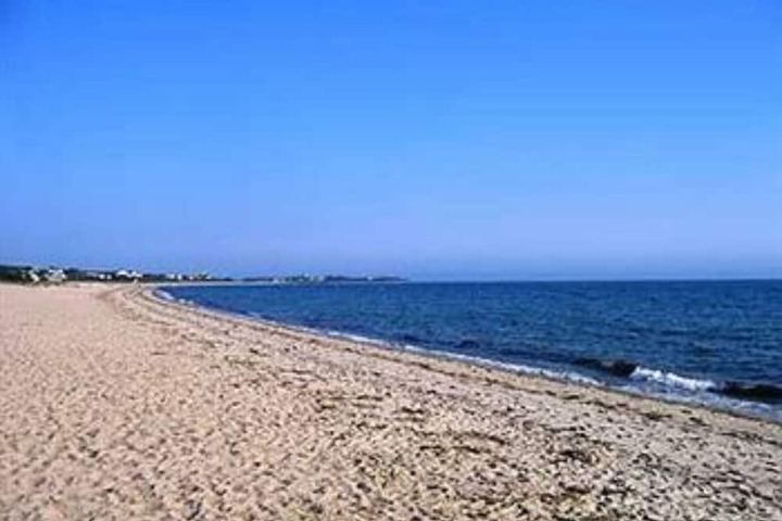 Beach 31 of 38