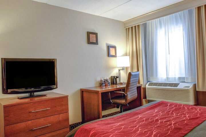 Room 30 of 52