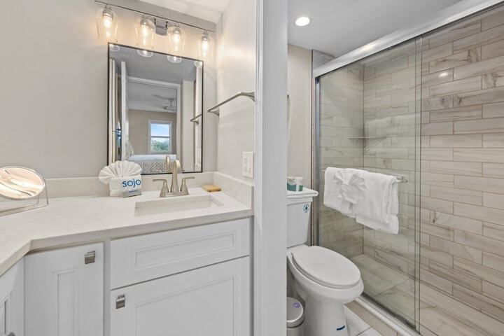 South Seas Bayside Villa 5344 3 Bedroom Condo by RedAwning