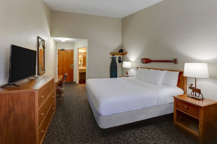 Room 12 of 30