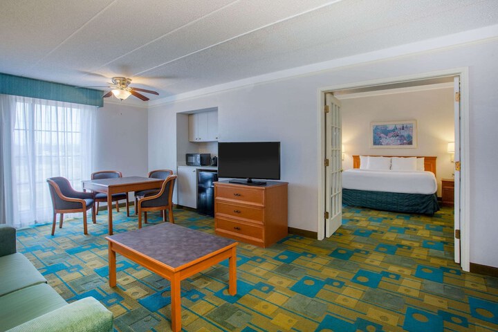 Room 20 of 30