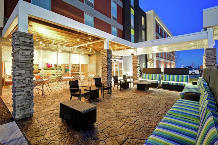 Terrace/Patio 41 of 45