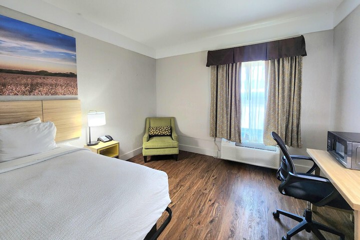 Days Inn by Wyndham Denham Springs-Baton Rouge East