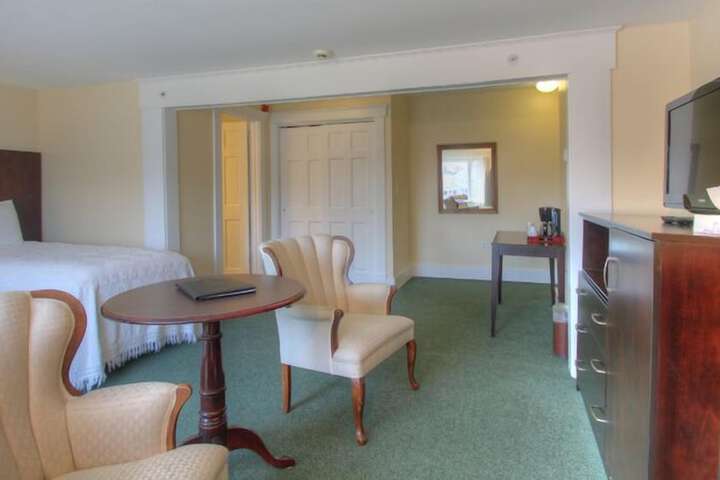 Room 63 of 92