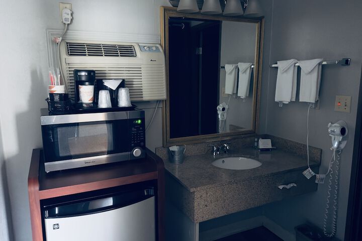 Room 44 of 53