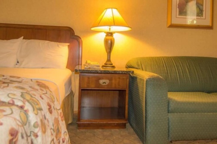 Room 20 of 27