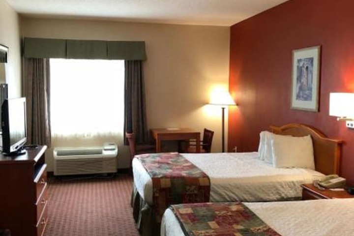 Millennium Inn