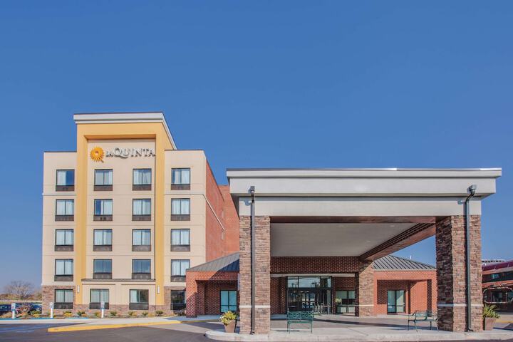 Hotel 2 of 31