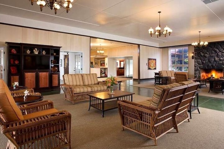 Hotel Interior 7 of 47