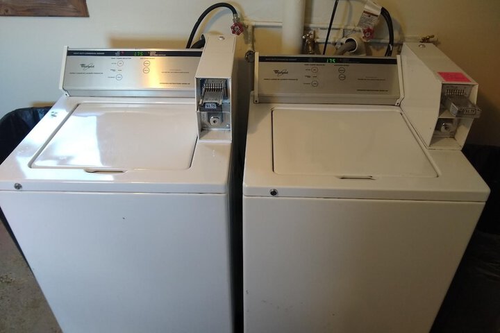 Laundry 50 of 51