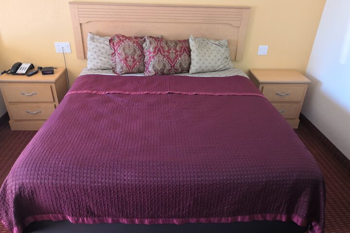 Room 10 of 35