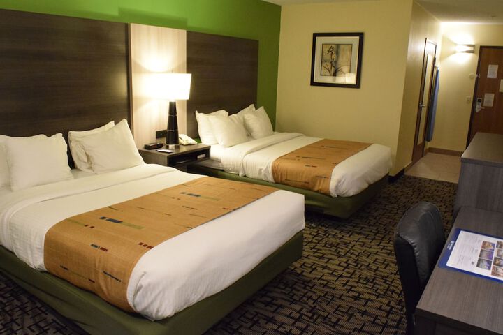 Room 8 of 23