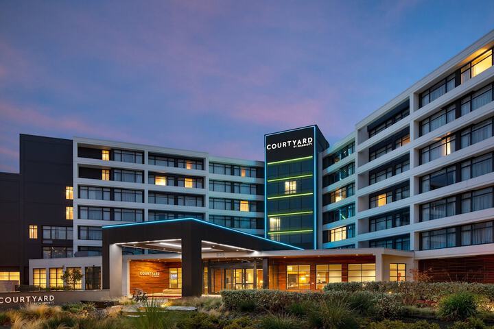 Hotel 2 of 44