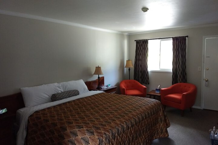 Room 40 of 76