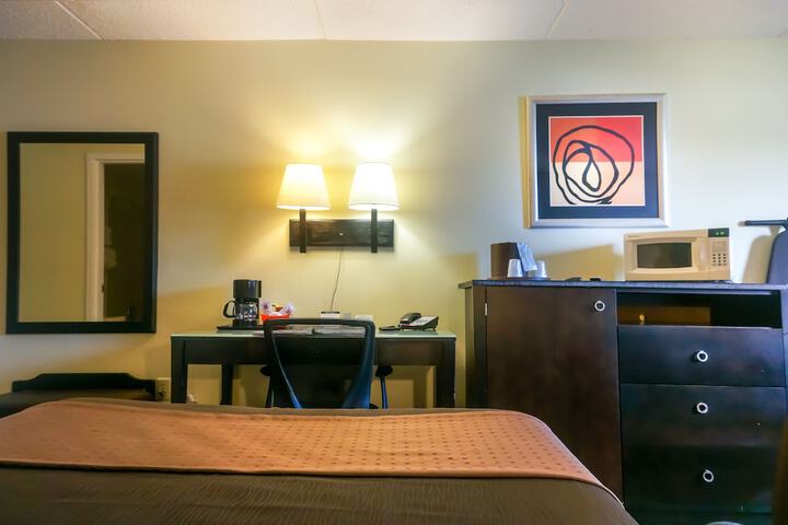 Room 21 of 36