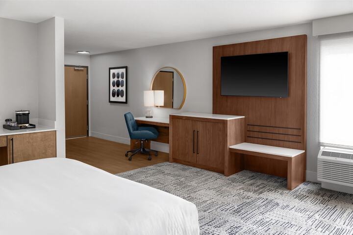 DoubleTree by Hilton Owatonna