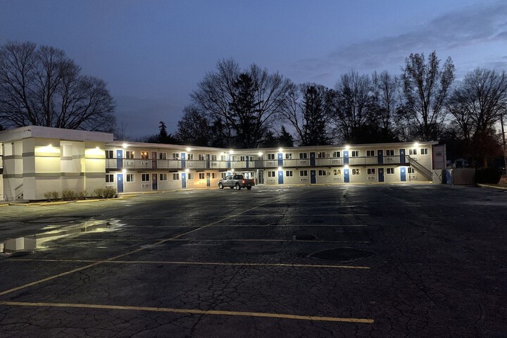 Motel 6 North Olmsted OH - Cleveland