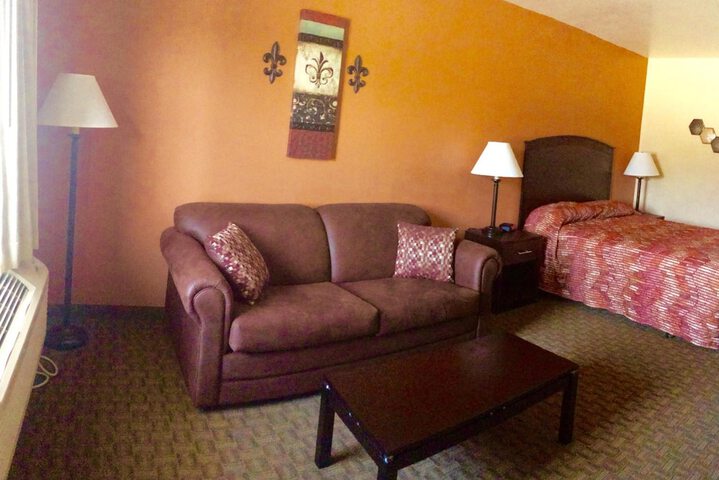 Cottonwood Inn