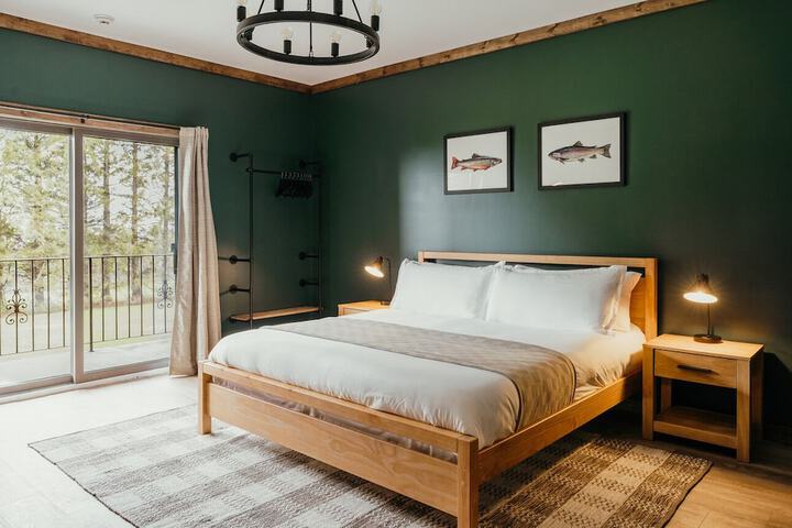 Room 15 of 43