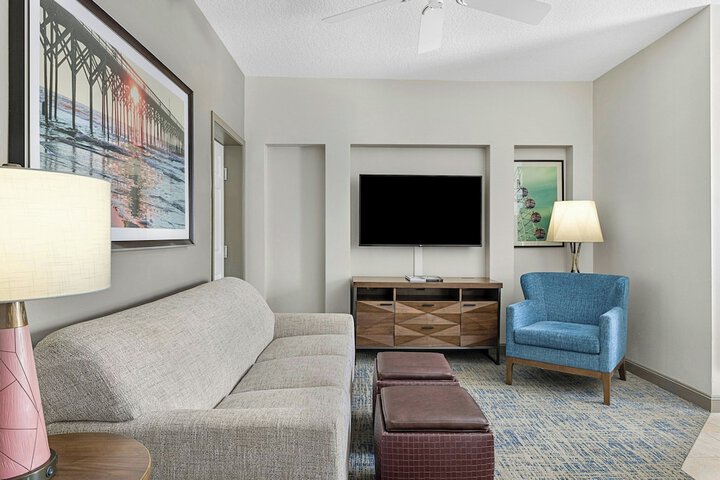 Sheraton Broadway Resort Villas
