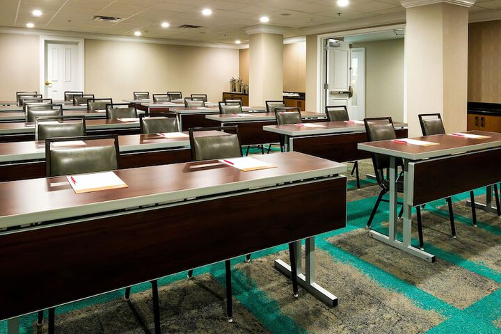 Hotel Indigo Savannah Historic District by IHG