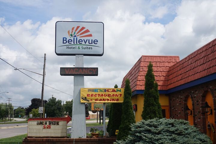 Bellevue Hotel & Suites