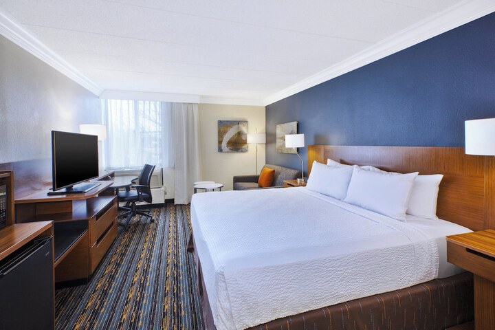 Room 16 of 22