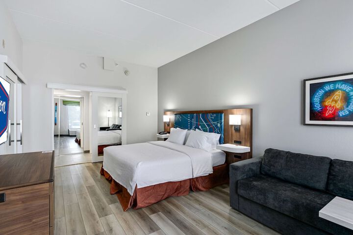 Room 15 of 69