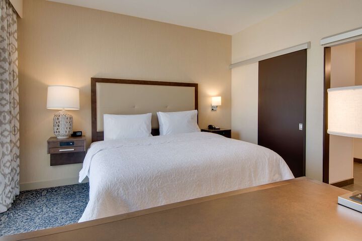 Room 46 of 67