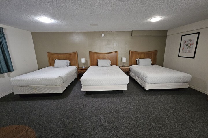 Room 7 of 39