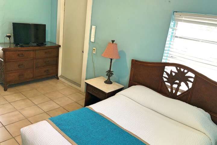 Room 19 of 124