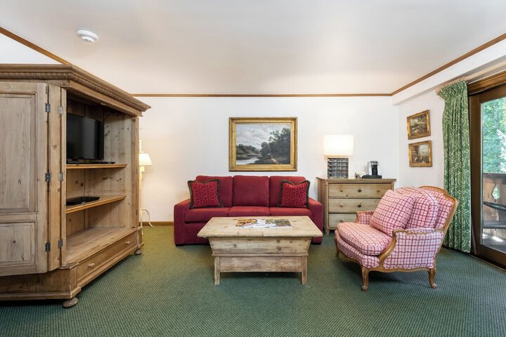 Room 41 of 68