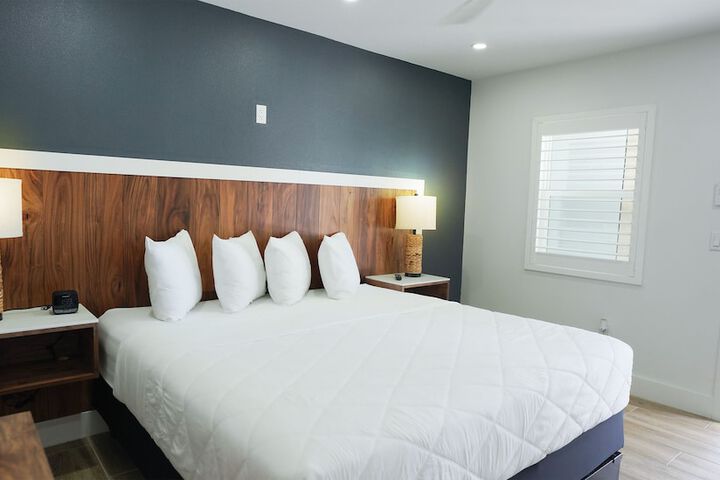 Room 22 of 54