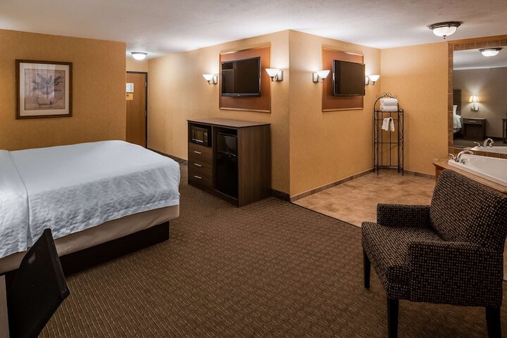 Room 12 of 41