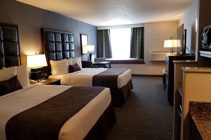 Room 16 of 48
