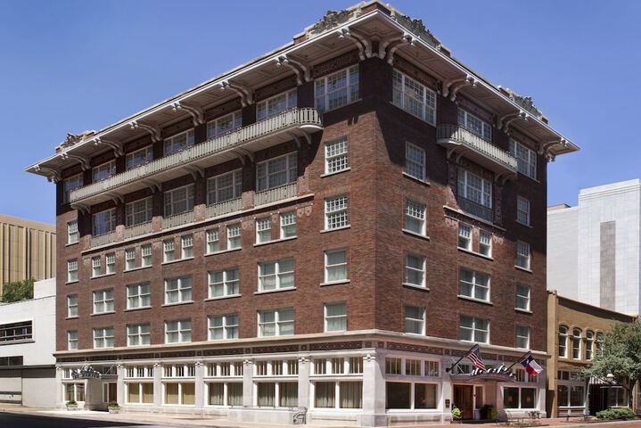 The Ashton Hotel