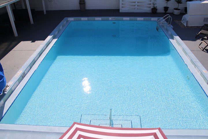 Pool 2 of 42